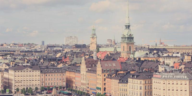 WWWSC99A：构建温馨高效信息门户的智能解决方案